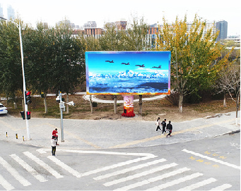 洛南户外大屏广告投放要点。